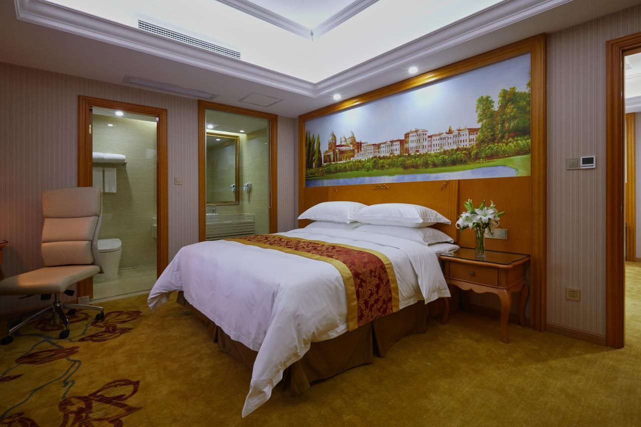 Venus International Hotel Shanghai South Shenjiang Road Zewnętrze zdjęcie